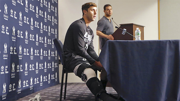 Midwest Orthopaedics at Rush Surgeon Performs Knee Surgery on Yankees Outfielder